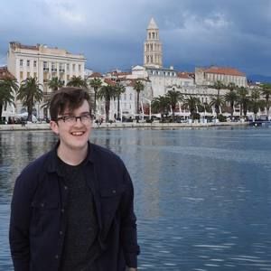 Meet your Posher, Zach